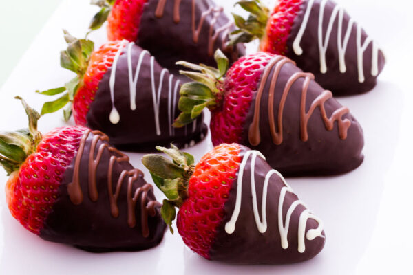 6 Milk Chocolate Covered Strawberries